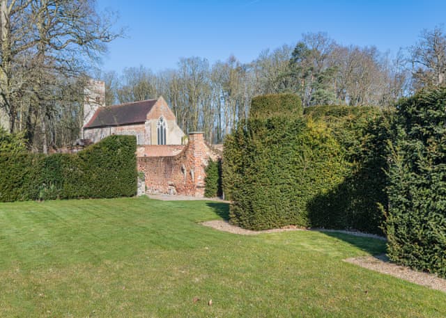 Outdoor | Oxnead Hall, Oxnead, near Brampton