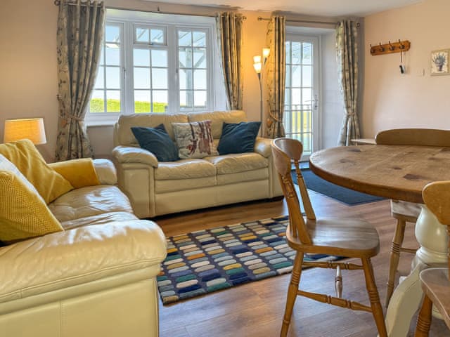 Living area | Primrose Cottage - Low Penhowe, Burythorpe, near Malton
