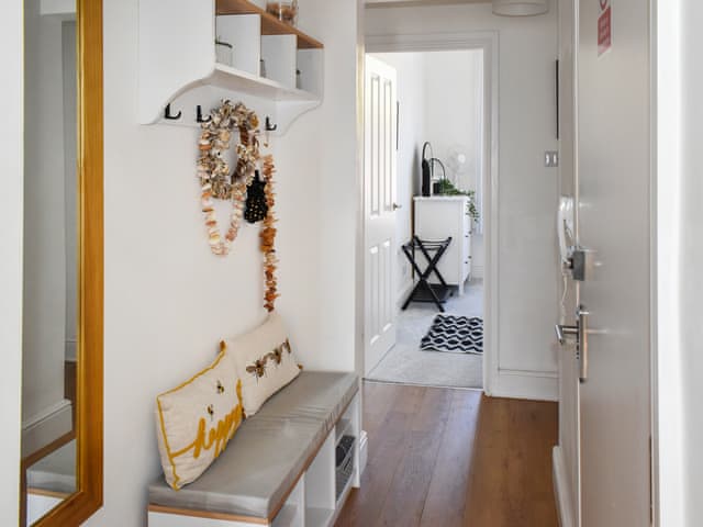 Interior | Trinity Bee, Ventnor