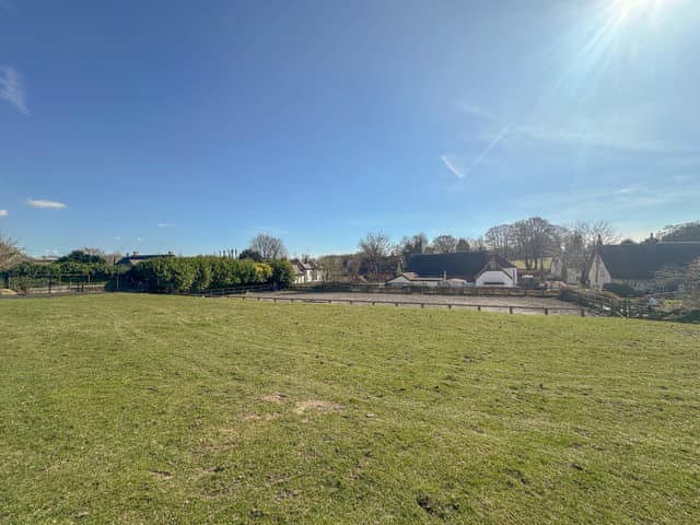 Exterior | The Old Tack Room - Hoopers Holidays, Tilshead