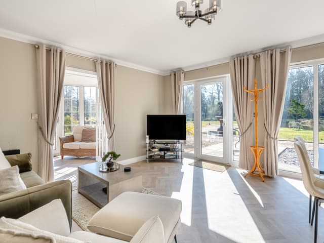 Living area | Herons Nest - Everglades Caravan Park and Lodges, Denver, King’s Lynn