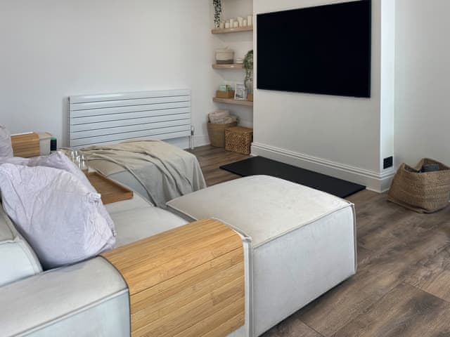 Living area | 2 The Beach, Bude