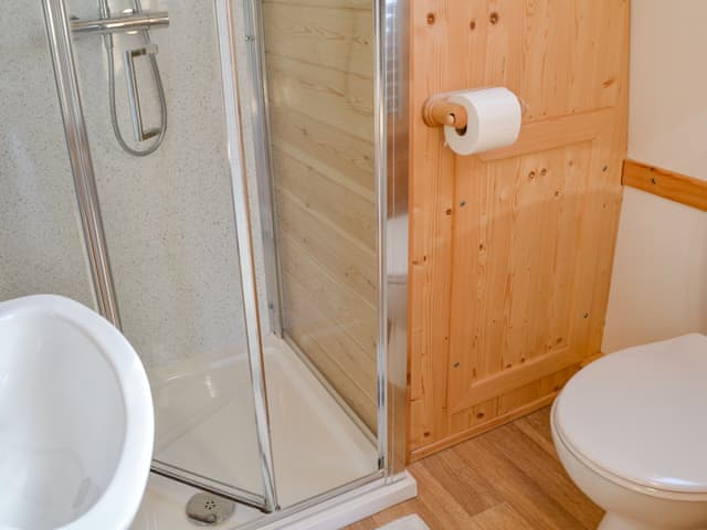 Bathroom | Husk - Kelk Beck Glamping, Kelk, near Driffield
