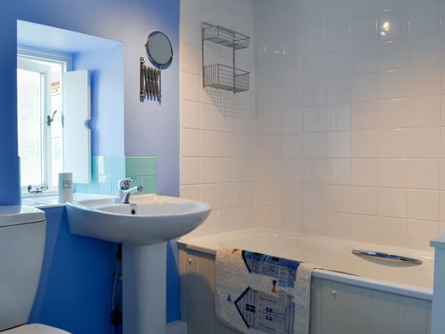 Bathroom | Gulls Hatch, Allonby