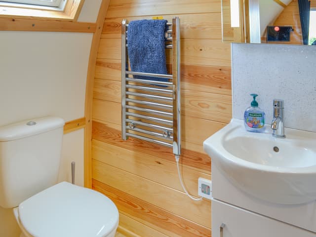 Shower room | Mischief - Kelk Beck Glamping, Kelk, near Driffield