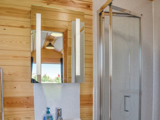 Shower room | Mischief - Kelk Beck Glamping, Kelk, near Driffield