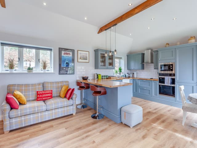 Open plan living space | The Lodge at Edenbridge, Shepton Mallet