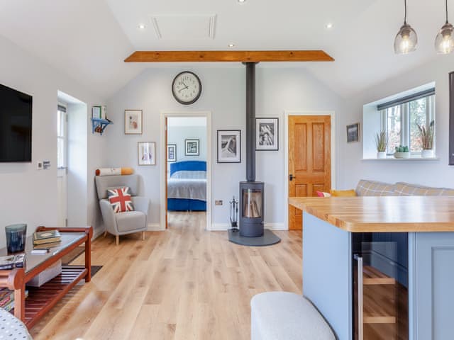 Open plan living space | The Lodge at Edenbridge, Shepton Mallet