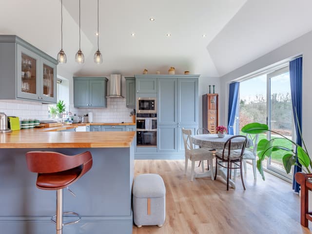 Dining Area | The Lodge at Edenbridge, Shepton Mallet