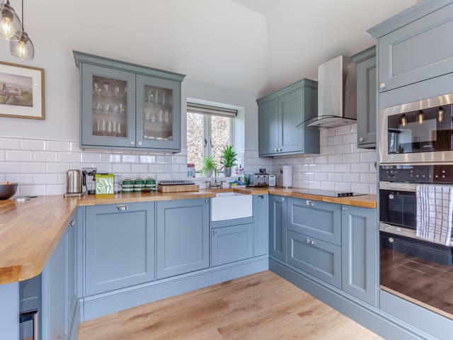 Kitchen | The Lodge at Edenbridge, Shepton Mallet