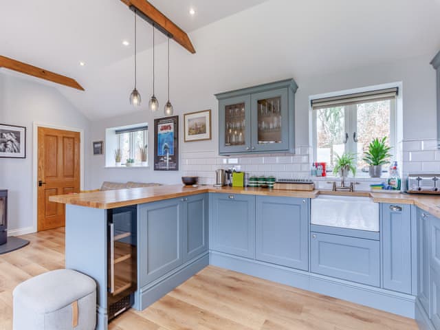 Kitchen | The Lodge at Edenbridge, Shepton Mallet