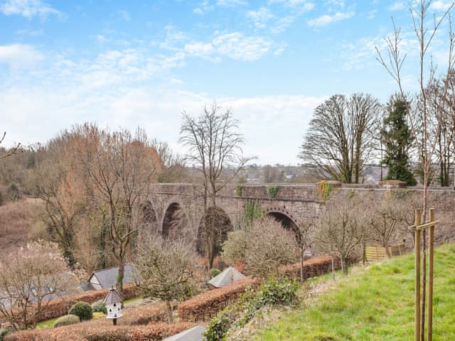 Exterior | The Lodge at Edenbridge, Shepton Mallet