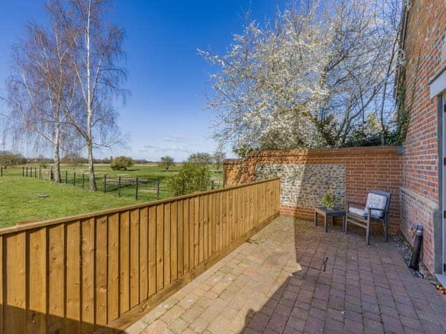 Outdoor | Orchard Barn, Thurlton