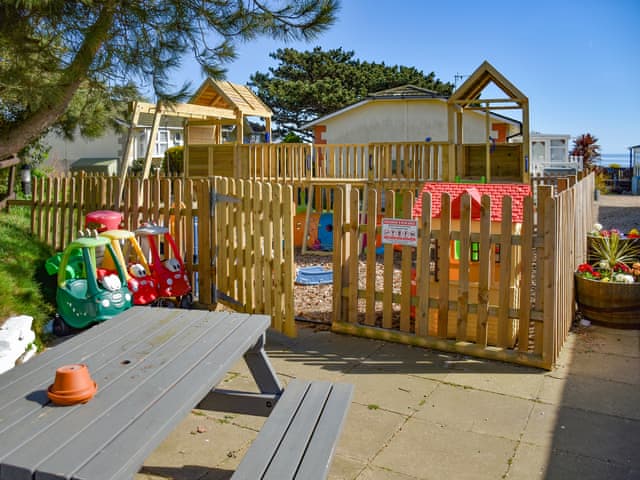 Surrounding area | Sea View, Trimingham