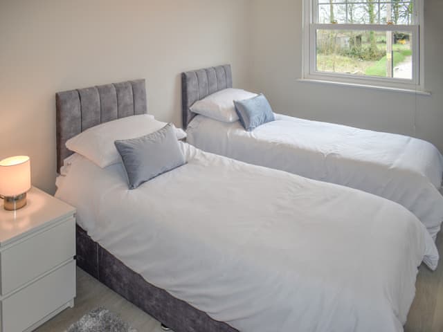 Twin bedroom | The Loft, Shebbear