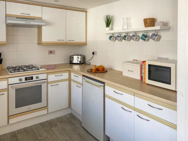 Kitchen | Chy An Mordros, Hayle
