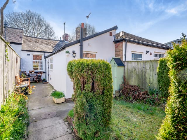 Sitting-out-area | Nook Cottage, Durham