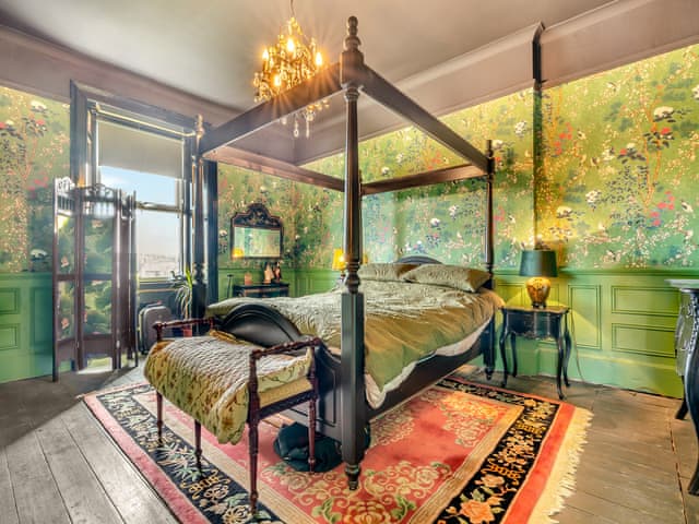 Double bedroom | Greystonedale Mansion Holiday Retreat, Haltwhistle