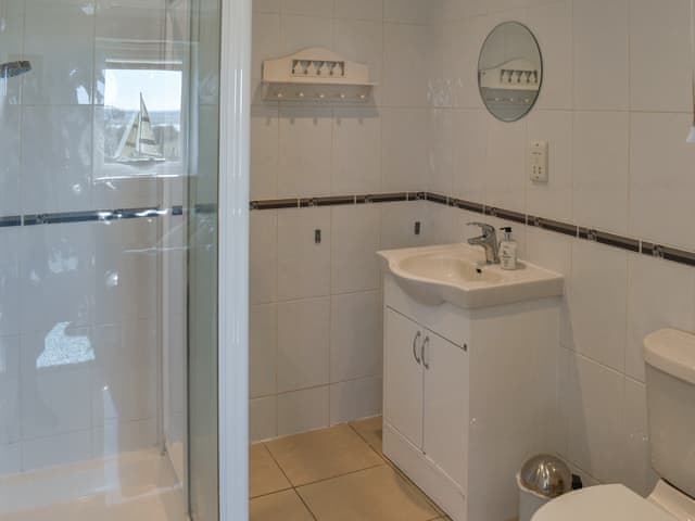 Bathroom | Ivy No.1 - Hall Farm Cottages, Althorne, near Chelmsford