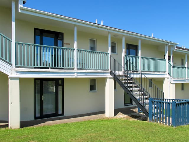 Exterior | Honeysuckle Apartment - Moorhead Country Holidays, Woolfardisworthy, Clovelly