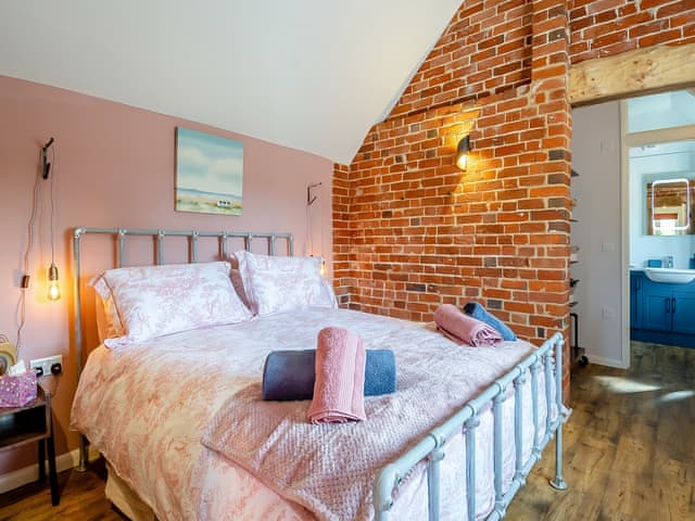 Double bedroom | Alberts Dairy, Wingfield, near Diss