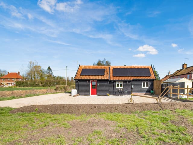 Exterior | Alberts Dairy, Wingfield, near Diss