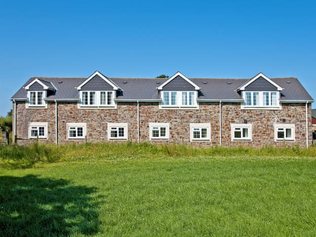 Exterior | Bramling Apartment - Moorhead Country Holidays, Woolfardisworthy, Clovelly