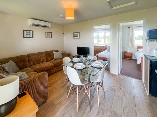 Holly Open plan living | Holly Apartment - Moorhead Country Holidays, Woolfardisworthy, Clovelly