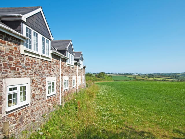 Exterior | Goldfinch Apartment - Moorhead Country Holidays, Woolfardisworthy, Clovelly