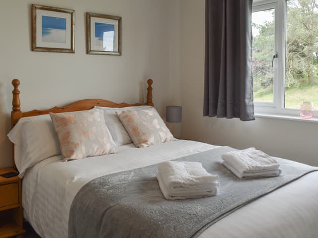 Double bedroom | Sycamore Apartment - Moorhead Country Holidays, Woolfardisworthy, Clovelly
