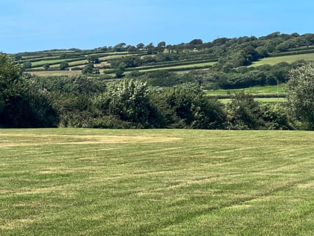 View | Sycamore Apartment - Moorhead Country Holidays, Woolfardisworthy, Clovelly