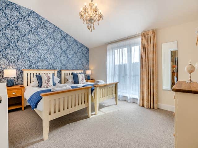 Twin bedroom | Old Barn 2 - Bedborough Farm Cottages, Wimborne