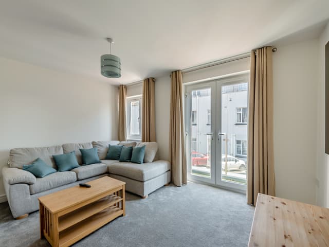 Living area | Pier Sands, Paignton