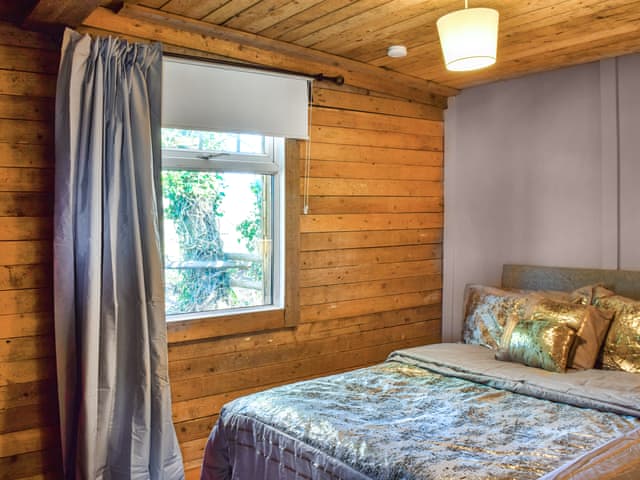 Double bedroom | Alpaca Lodge, Bartington, near Northwich