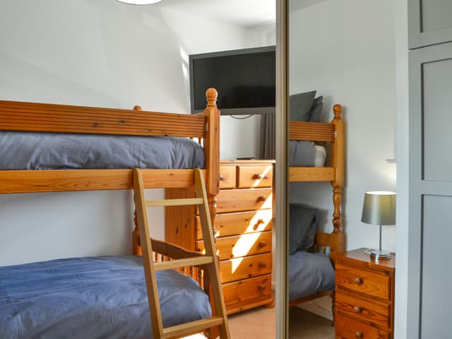 Bunk bedroom | Swan&rsquo;s Nest, Filey