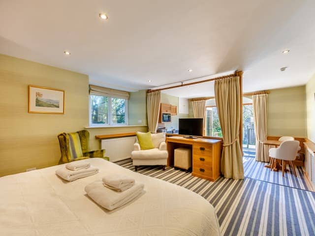 Double bedroom | Rowan - Yewfield Apartments, Hawkshead