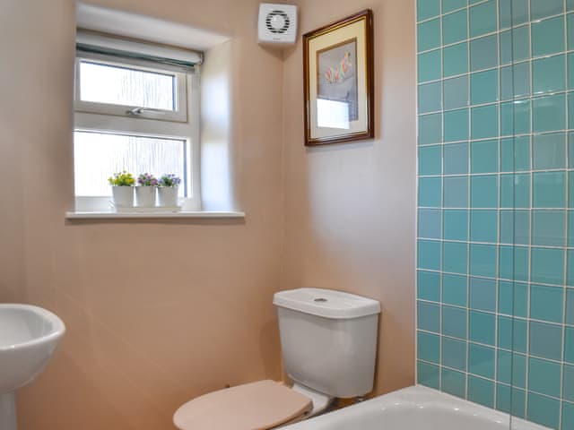Bathroom | Rose Cottage, Appleby