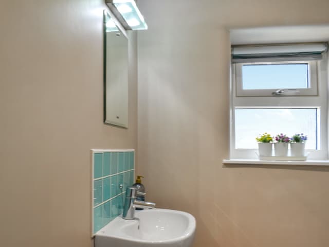 Bathroom | Rose Cottage, Appleby