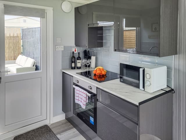 Kitchen | Chalet 61, Chapel St. Leonards