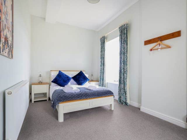 Double bedroom | Salt House - Berkeley Castle, Berkeley