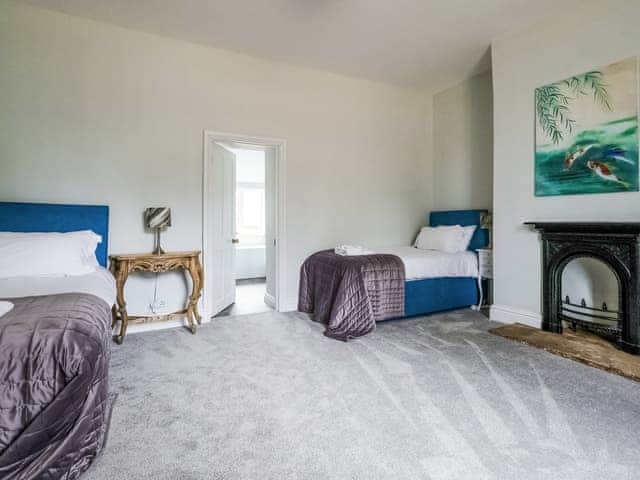 Twin bedroom | Salt House - Berkeley Castle, Berkeley