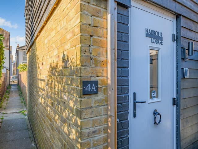 Exterior | Harbour Lodge - Whitstable Getaways, Whitstable