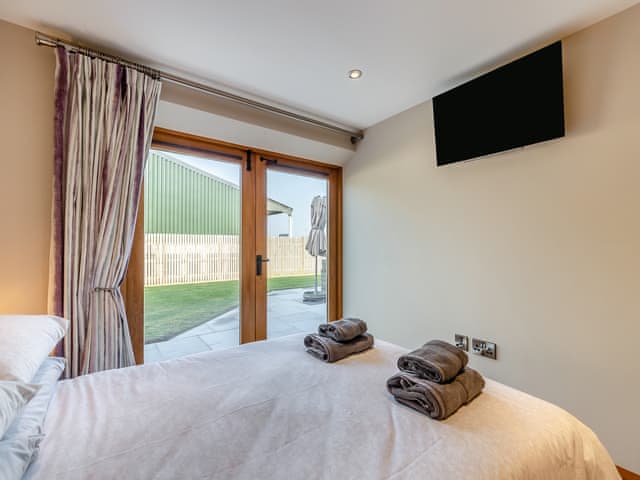 Double bedroom | The Arch House, Ashbourne