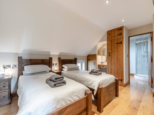 Twin bedroom | The Arch House, Ashbourne
