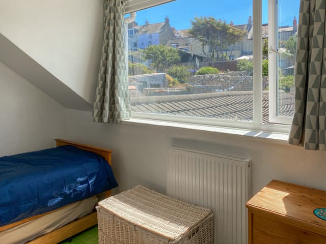 Single bedroom | Mallams Art House, Portland, near Weymouth