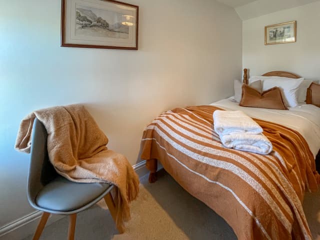 Single bedroom | Swift Nest Cottage, Easton On The Hill, near Stamford
