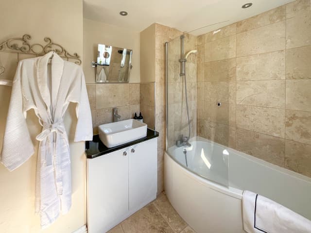 Bathroom | Swift Nest Cottage, Easton On The Hill, near Stamford