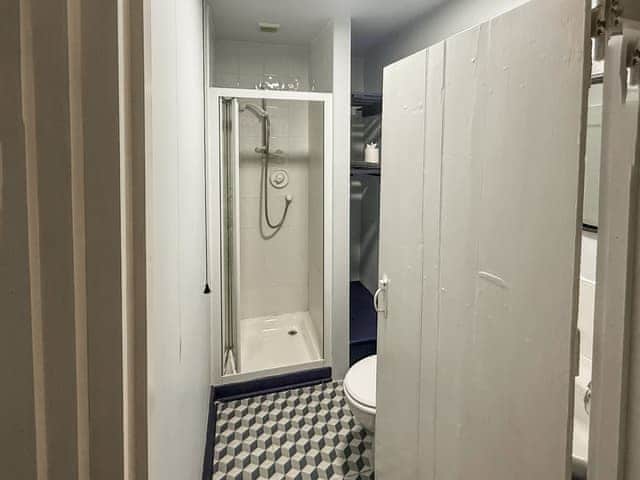 Upstairs bathroom | Dunmallet, Pooley Bridge and Northern Ullswater
