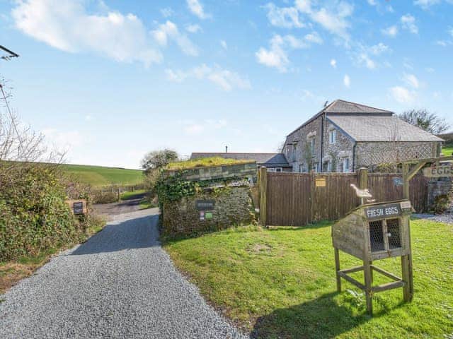 Exterior | Horseshoe Cottage - Deviock Farm, Downderry