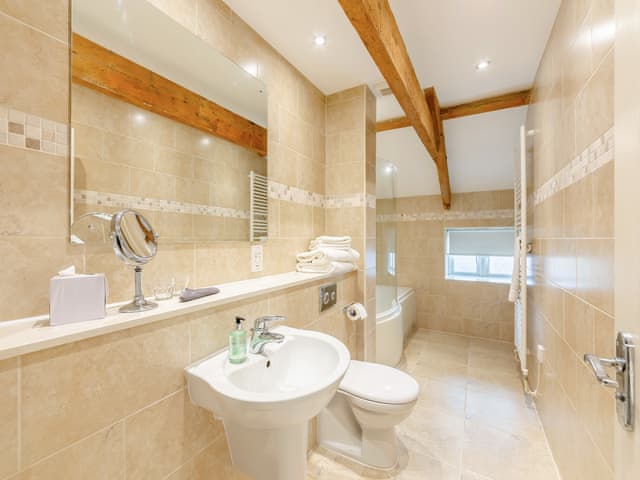 Shower room | Wellwood - Doxford Cottages - Doxford Cottages, Doxford, near Embleton